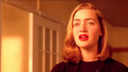 Heavenly Creatures (1994)