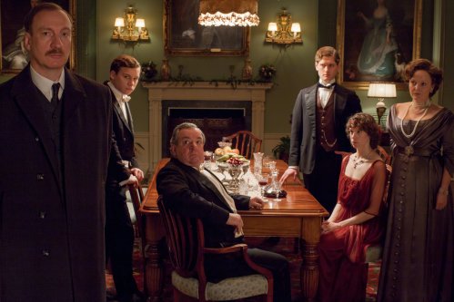 An Inspector Calls (2015)