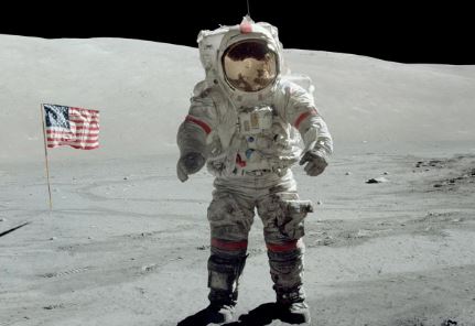 The Last Man on the Moon (2016)