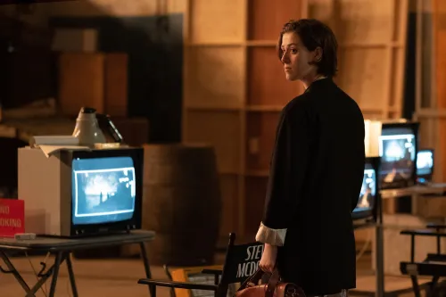 The Souvenir Part II (2021)