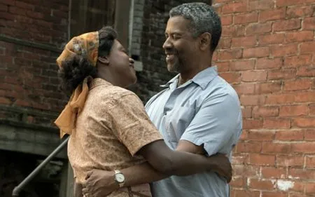 Fences (2016)